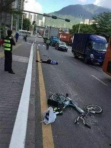 国产电动车被压扁视频,安全性引关注